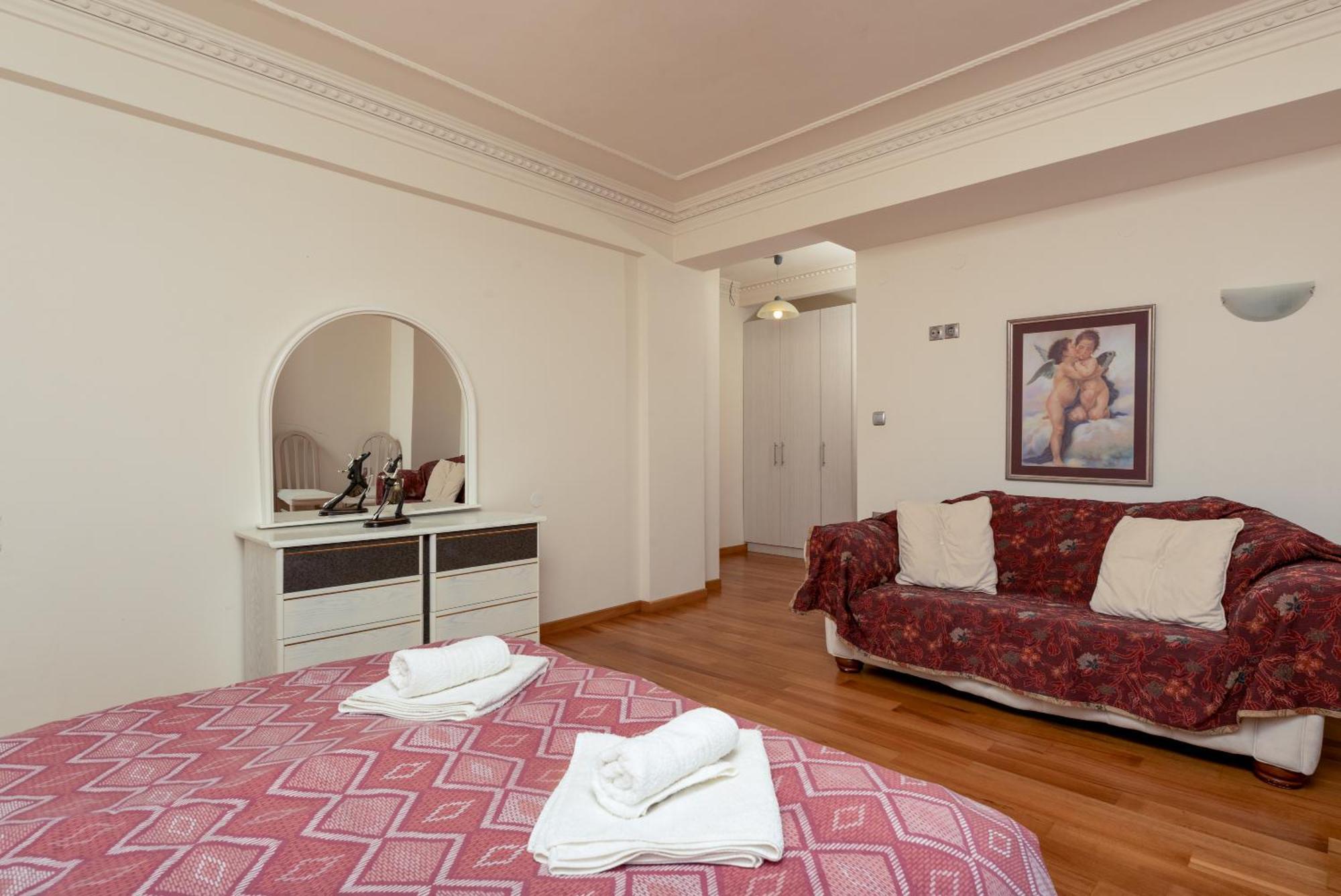 Christina'S Twin Palm Trees House Apartamento Agria Exterior foto